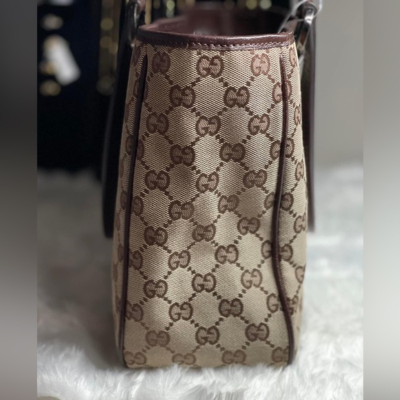 Gucci Bag - Picture 2 of 7